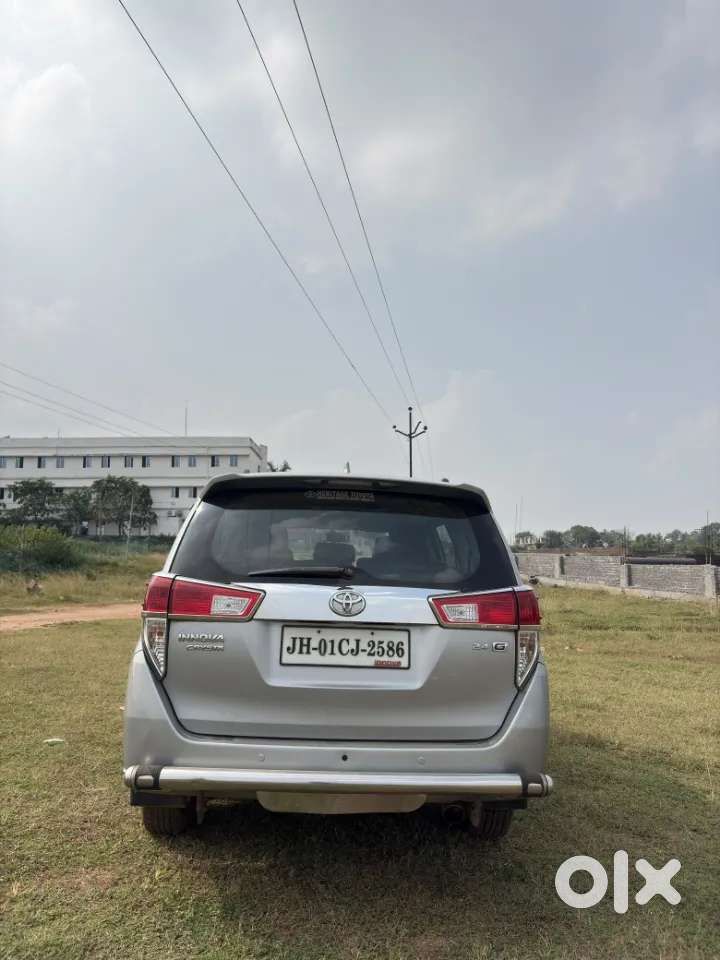 Toyota Innova Crysta G 8 Str, 2017, Diesel