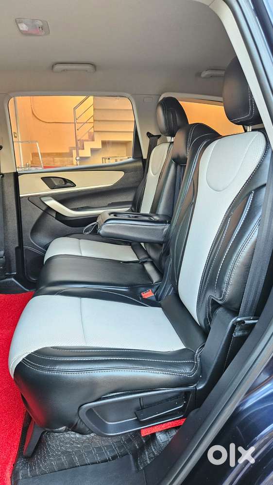 Mahindra Xuv700 2.2 Ax 5 Diesel Mt 7 Str, 2024, Diesel
