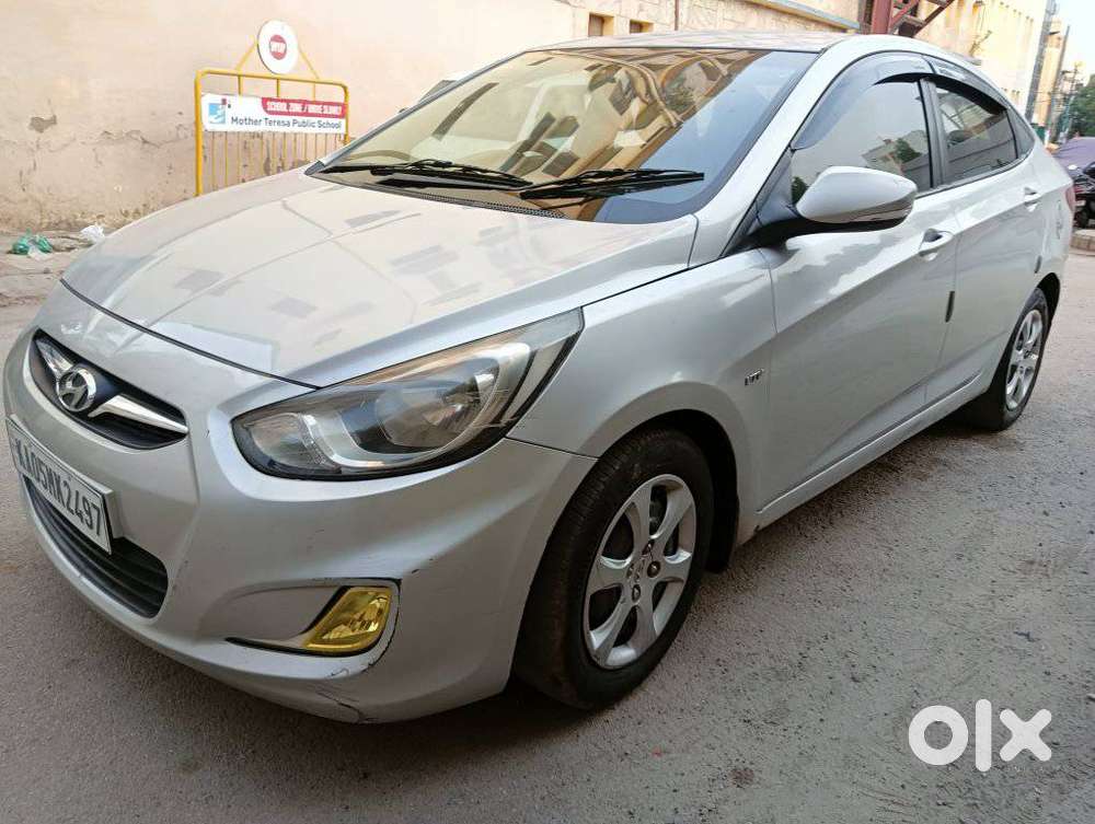 Hyundai Fluidic Verna 1.6 Vtvt S, 2011, Petrol