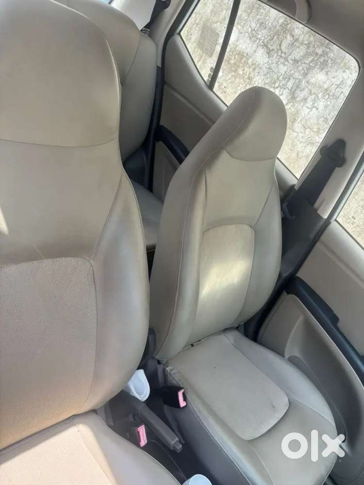 Hyundai I10 2011 Petrol 40000 Km Driven