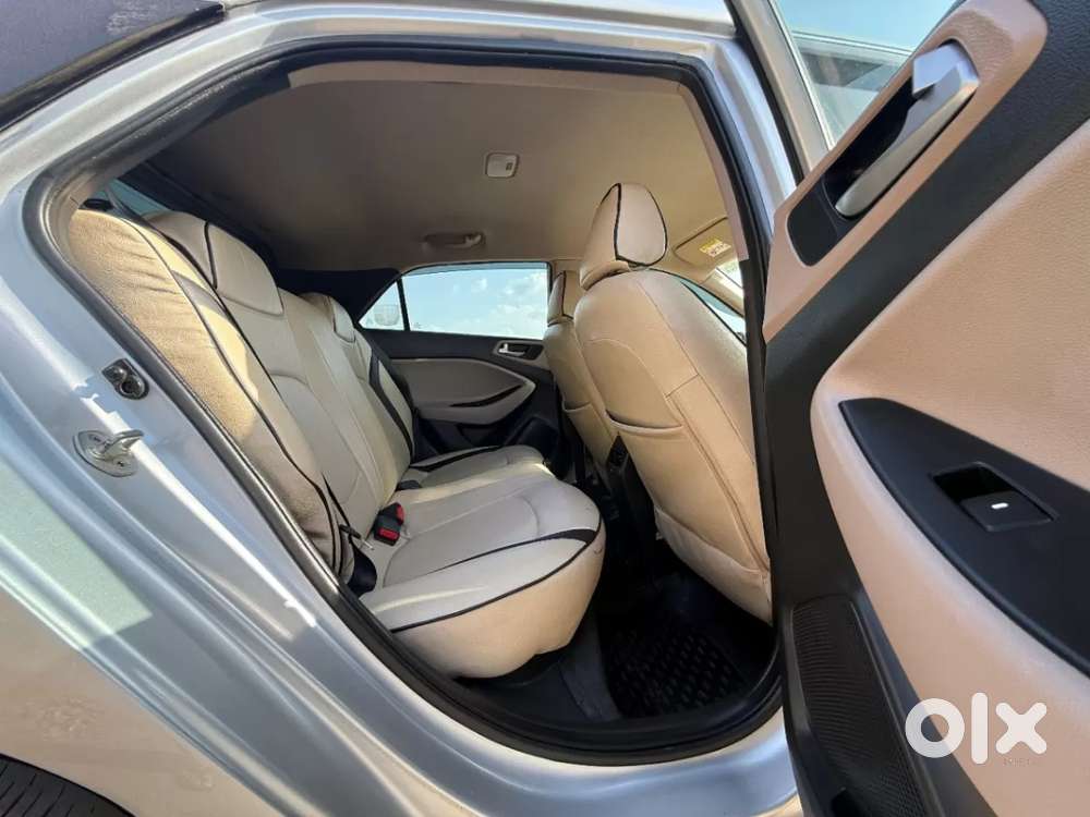 Hyundai Elite I20 Sportz Plus, 2020, Petrol