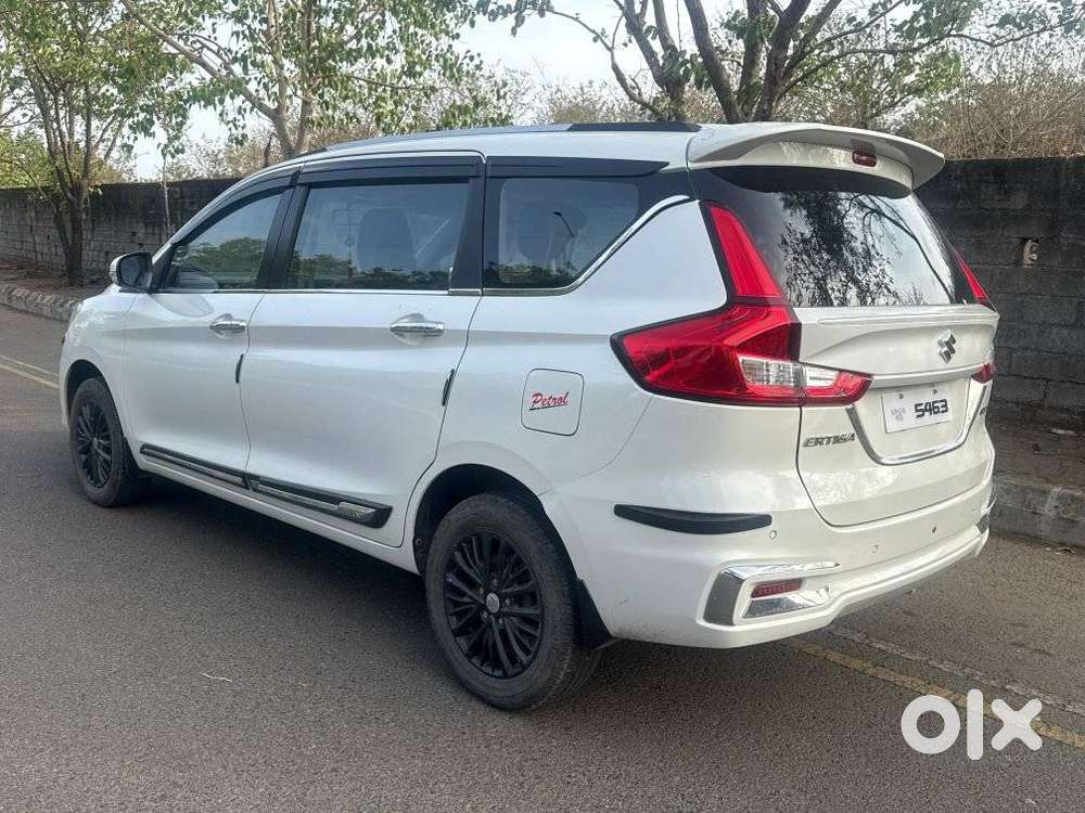 Maruti Suzuki Ertiga Vxi Shvs, 2022, Petrol
