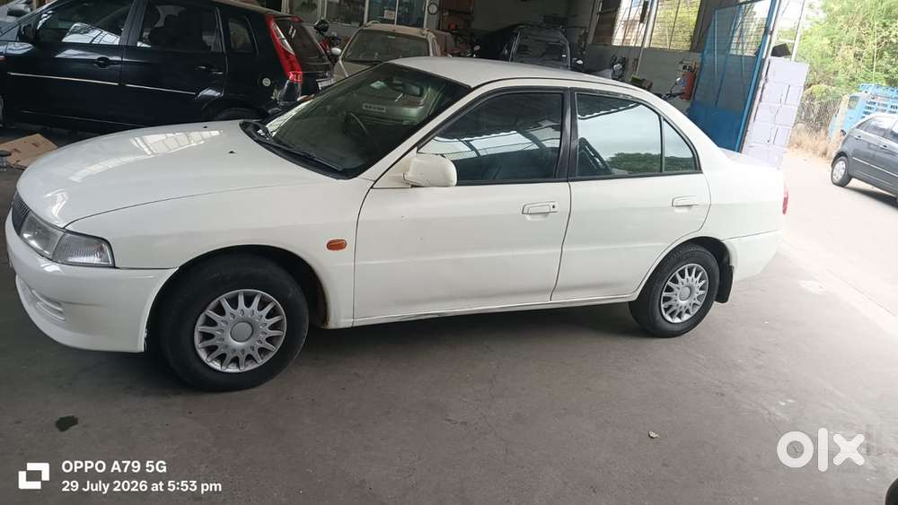 Mitsubishi Lancer 2009 Diesel 190000 Km Driven
