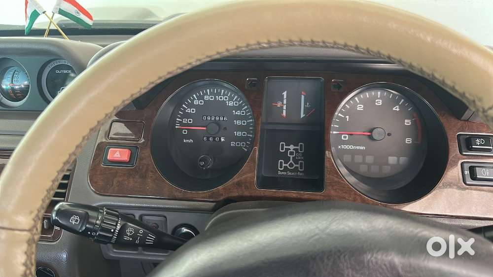 Mitsubishi Pajero Sfx