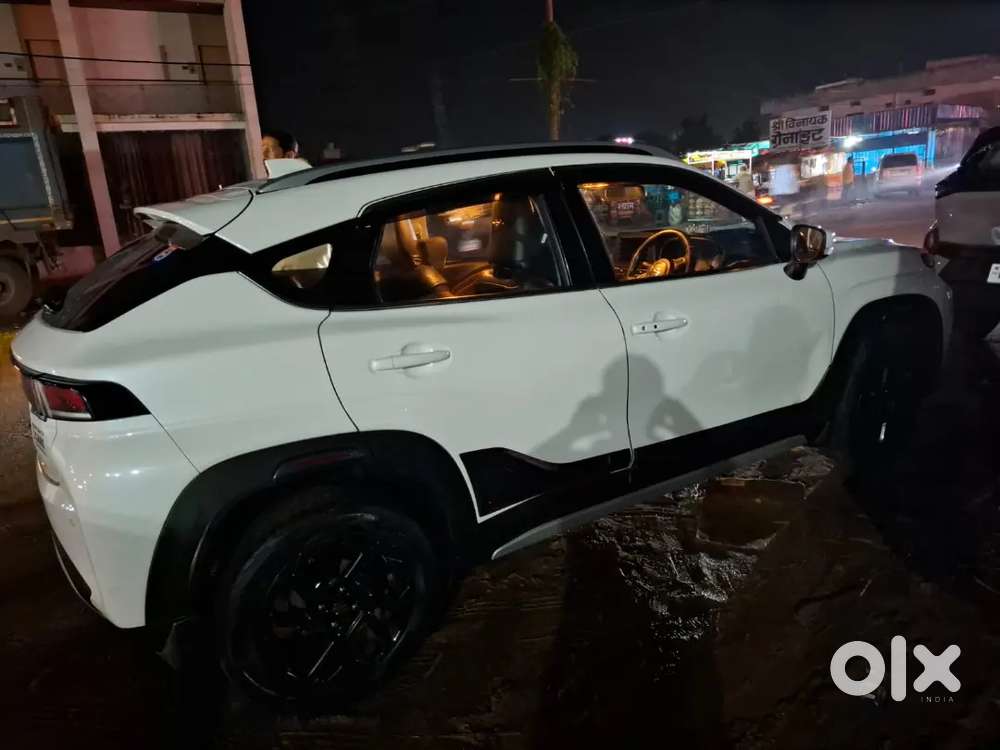 Maruti Suzuki Fronx Zeta 2025