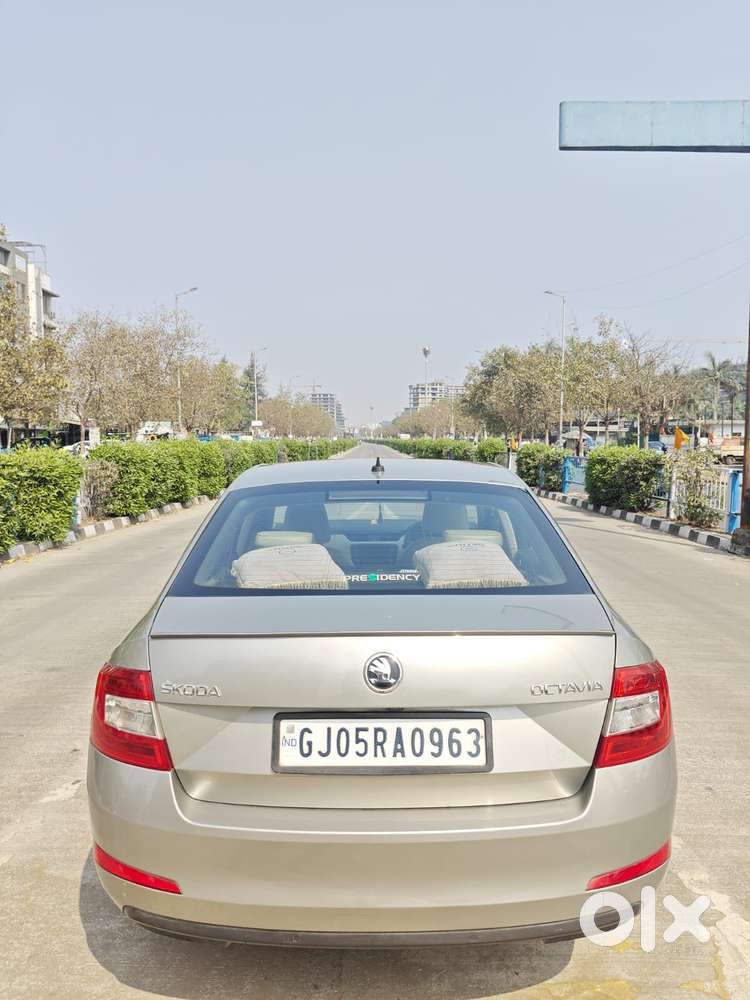 Skoda Octavia [2014-2017] 2.0 Style Tdi At, 2017, Diesel