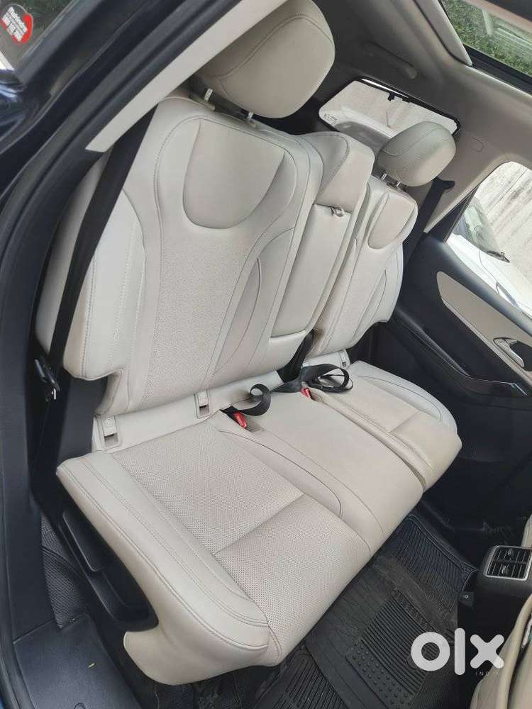 Mahindra Xuv700 2.2 Ax 7 Diesel At Str, 2022, Diesel