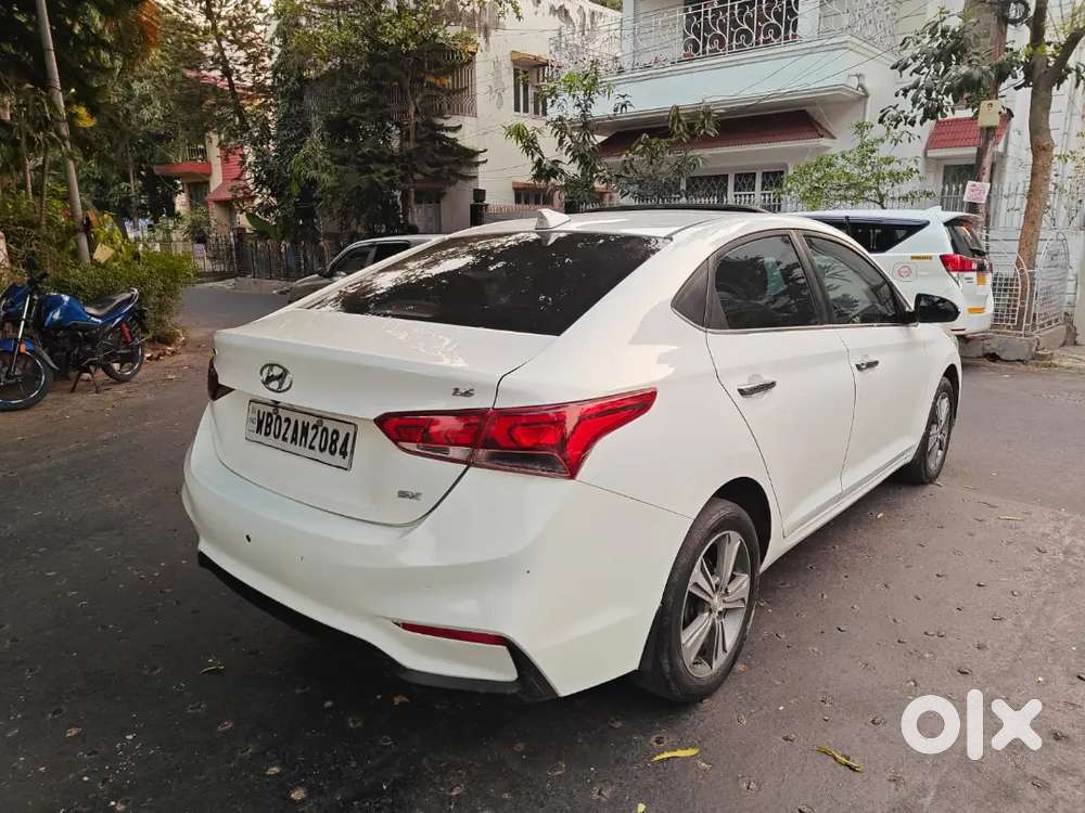 Hyundai Verna 2017 Petrol 70000 Km Driven