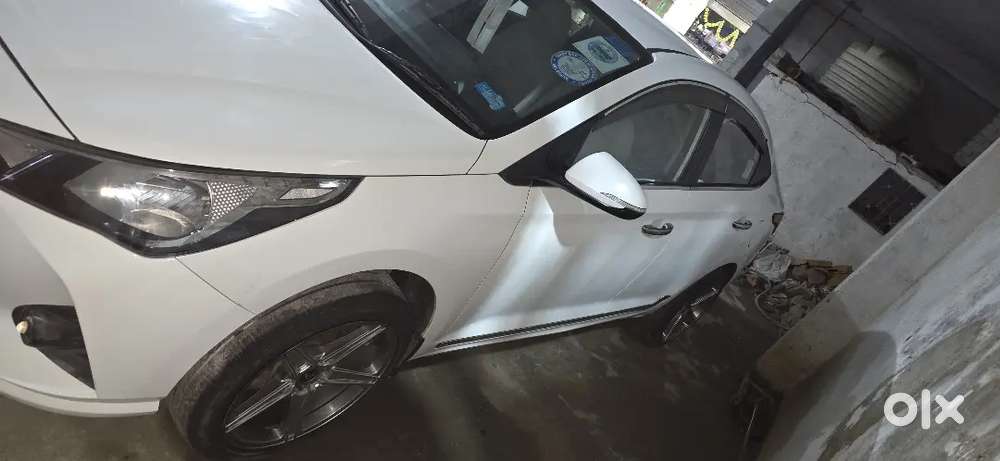 Hyundai Verna 1.5 Petrol 2021