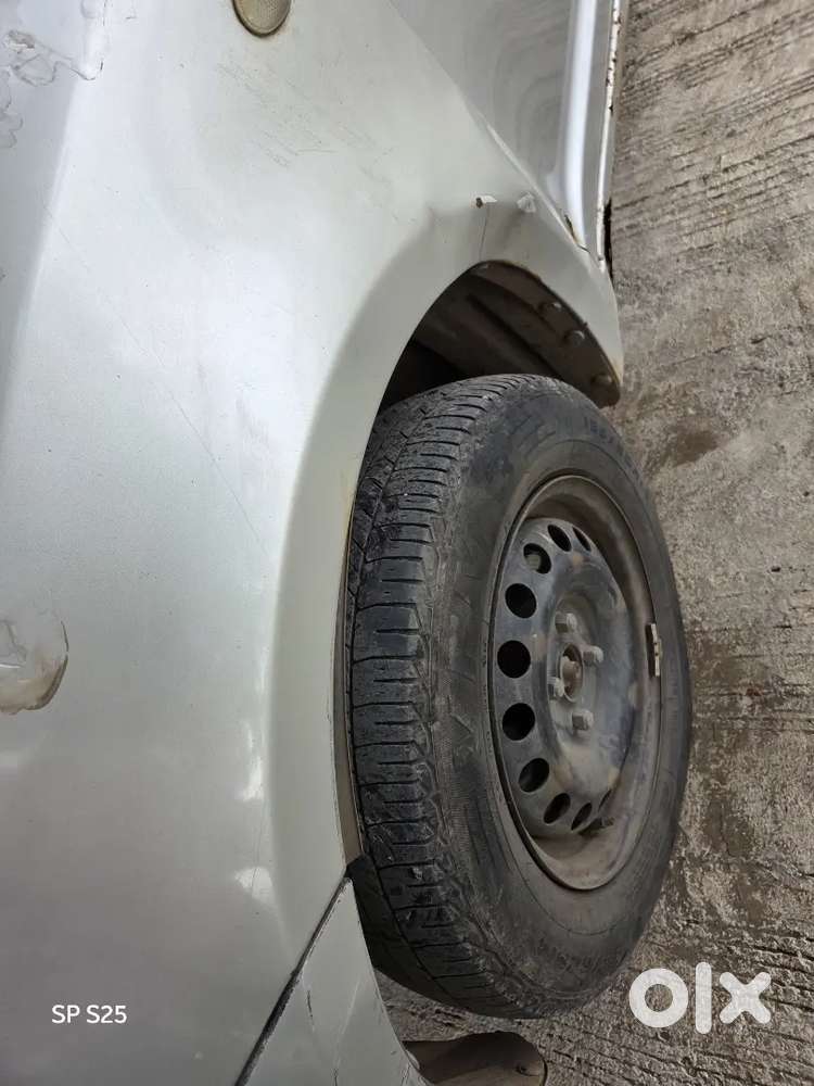 Maruti Swift Vxi 2005