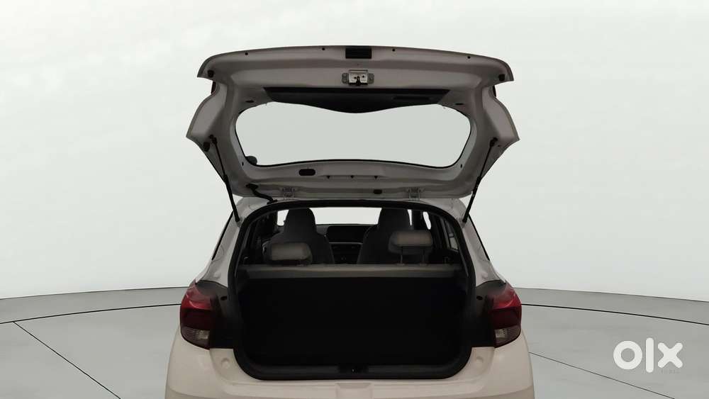Hyundai Grand I10 Nios 1.2 Kappa Vtvt Sportz Cng, 2024, Cng & Hybrid..