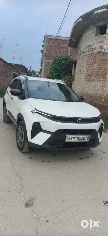 Tata Nexon Petrol 2024 Sunruff