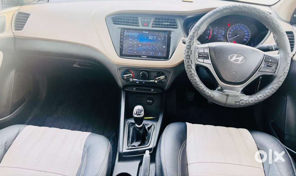 Hyundai Elite I20 Sportz (o) 1.2, 2015, Petrol