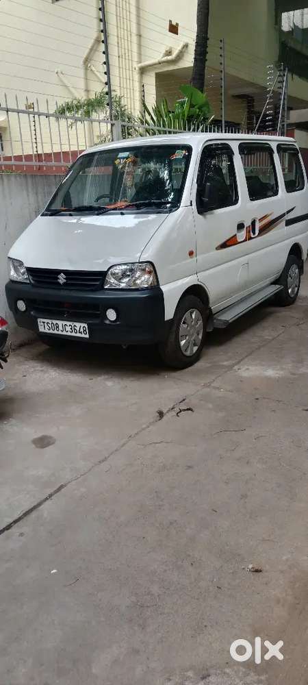 Maruti Suzuki Eeco 2022 Petrol 28000 Km Driven