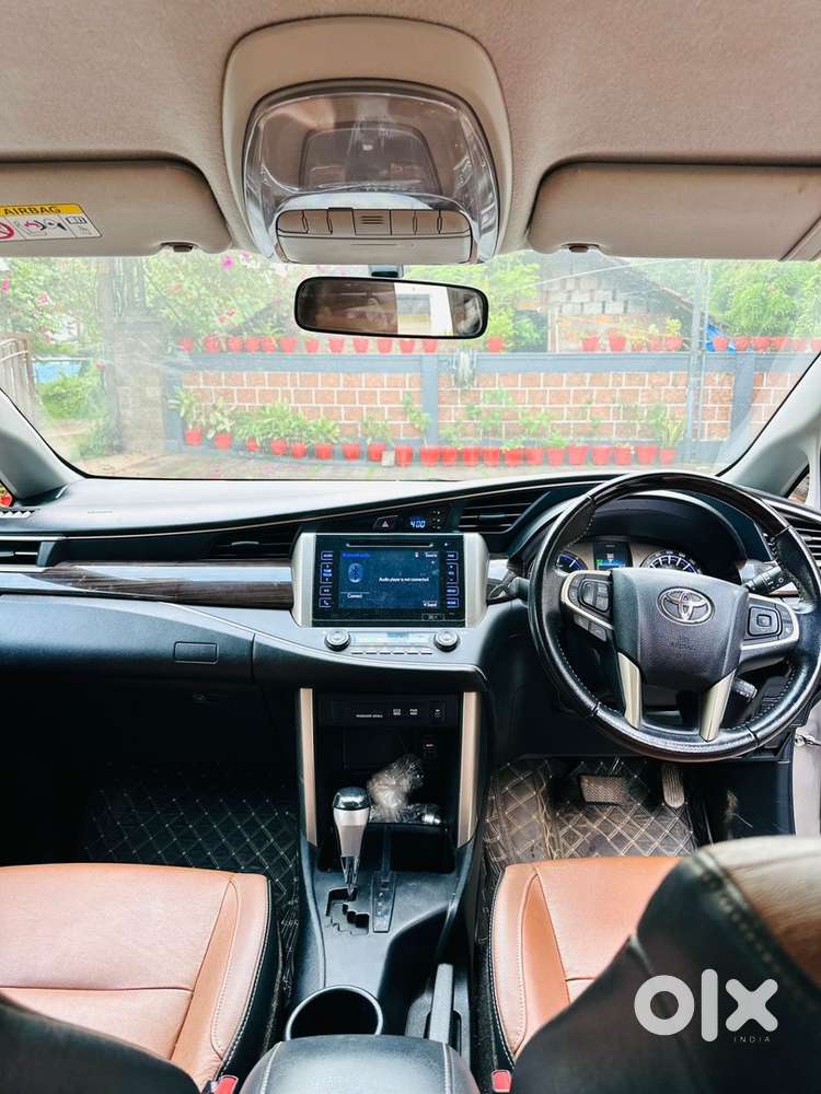 Toyota Innova Crysta 2018