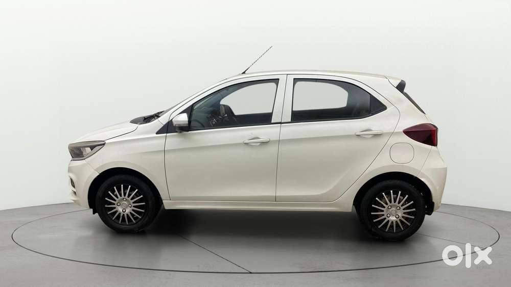 Tata Tiago 1.2 Revotron Xt, 2021, Petrol