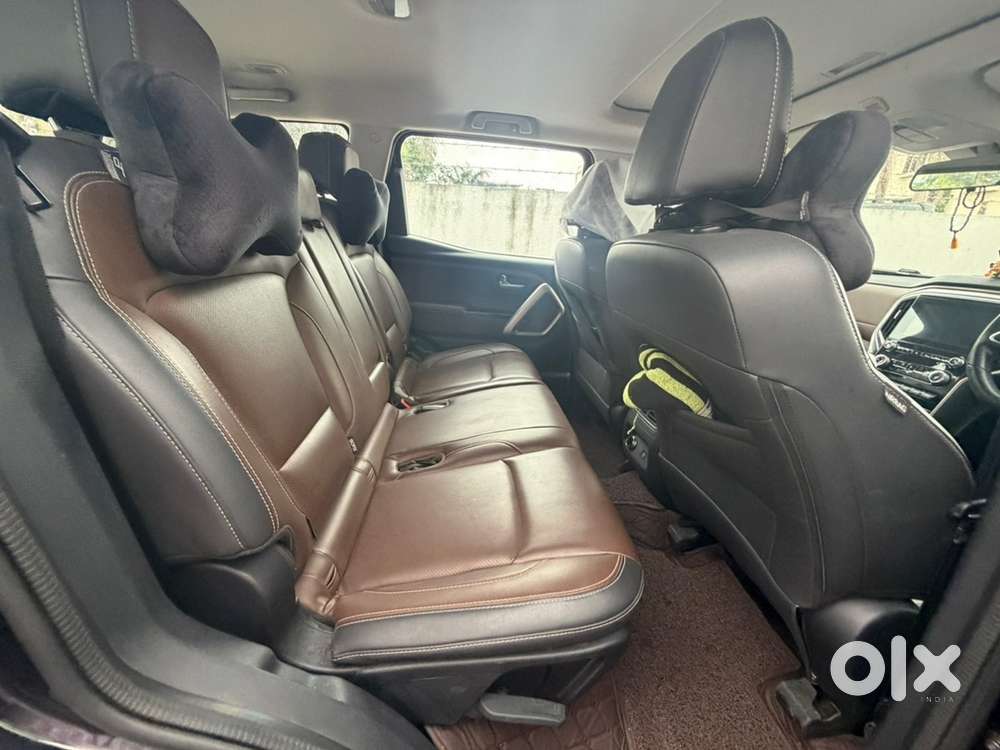 Mahindra Scorpio-n 2023 82000 Km Government Officer Car