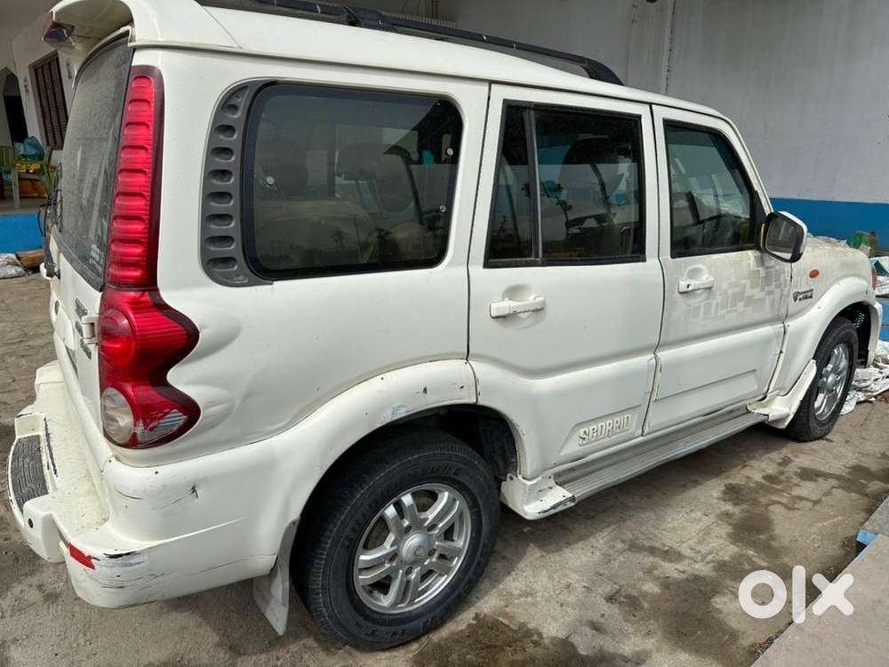 Mahindra Diesel Car 2013