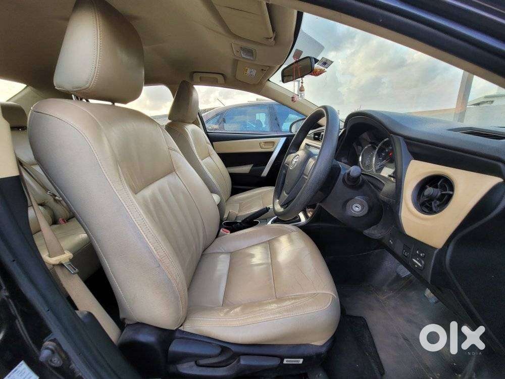 Toyota Corolla Altis 1.8 J, 2018, Petrol