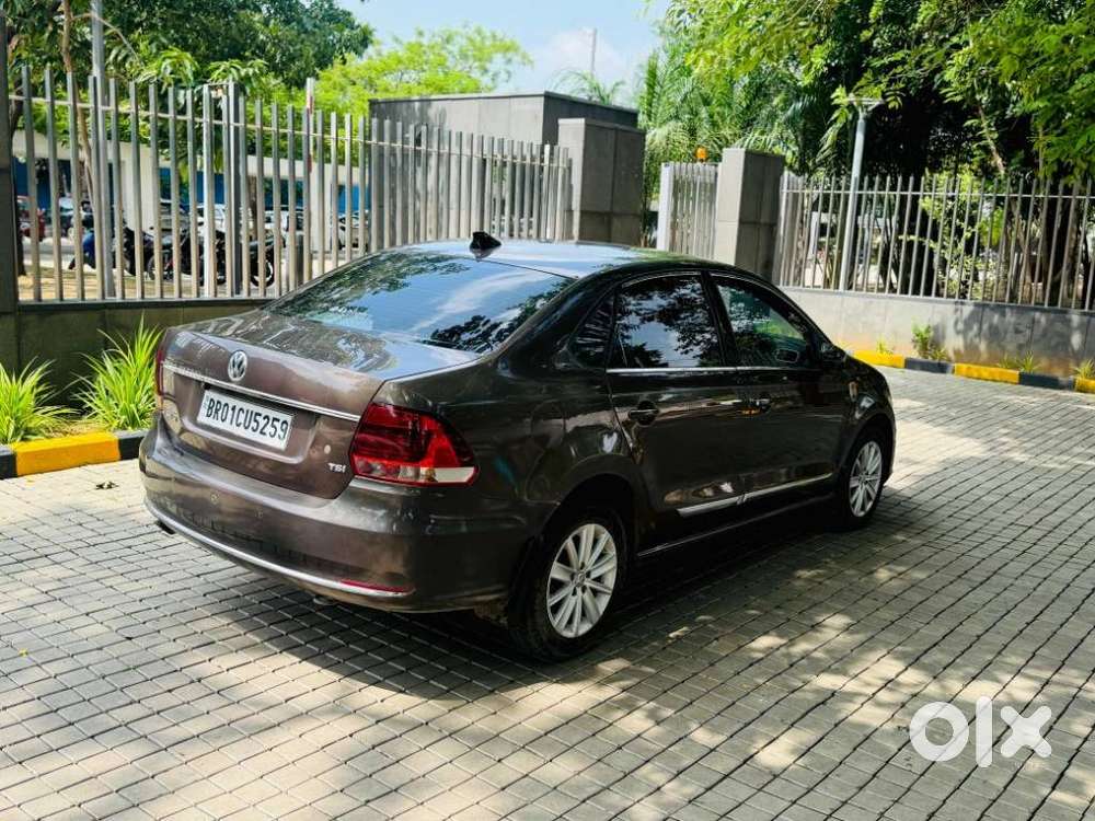 Volkswagen Vento 1.2 Tsi Highline Plus At, 2016, Petrol