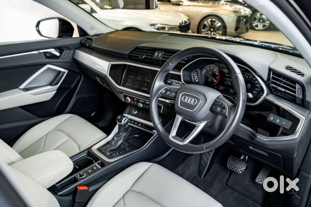Audi Q3 Sportback Technology Plus S-line, 2025, Petrol