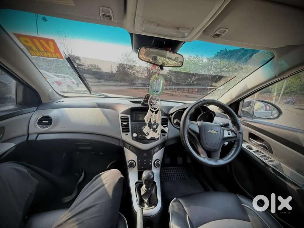Chevrolet Cruze 2011 Diesel 130000 Km Driven