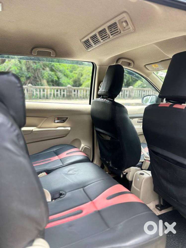 Maruti Suzuki Ertiga 2022-2023 Vxi Cng, 2020, Cng & Hybrids