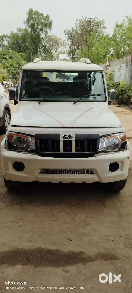 Mahindra Bolero Neo Plus 2017