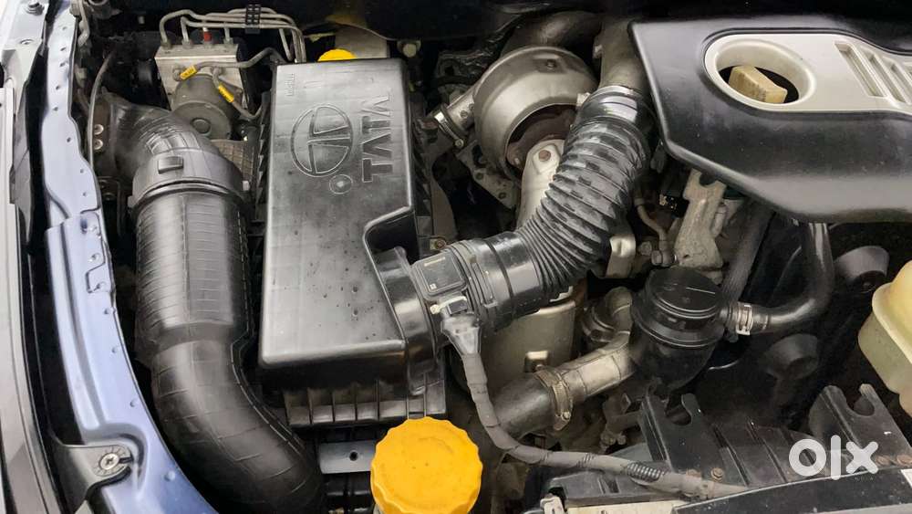 Tata Hexa 2.2 Xta 4x2 7 Str, 2017, Diesel