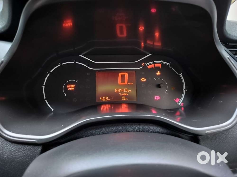 Renault Triber Rxl, 2022, Petrol