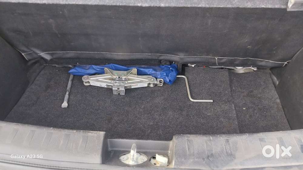 Maruti Suzuki Swift 2004-2010 Vxi With Abs, 2017, Petrol