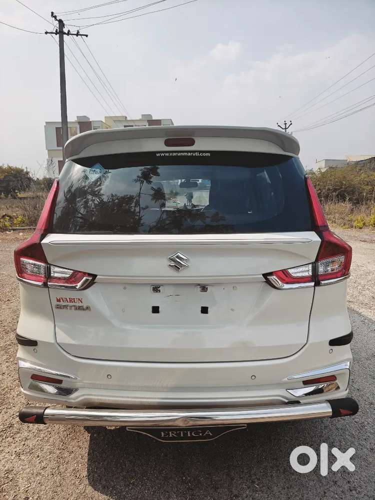 Maruti Suzuki Ertiga 2024 Cng & Hybrids 72000 Km Driven