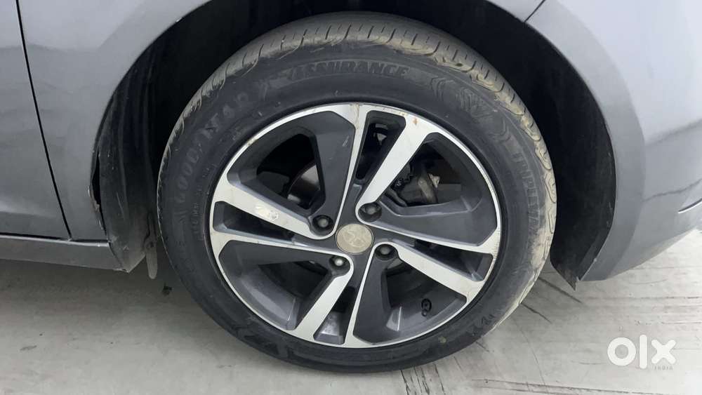 Tata Altroz 1.2 Xz Plus Petrol, 2022, Petrol