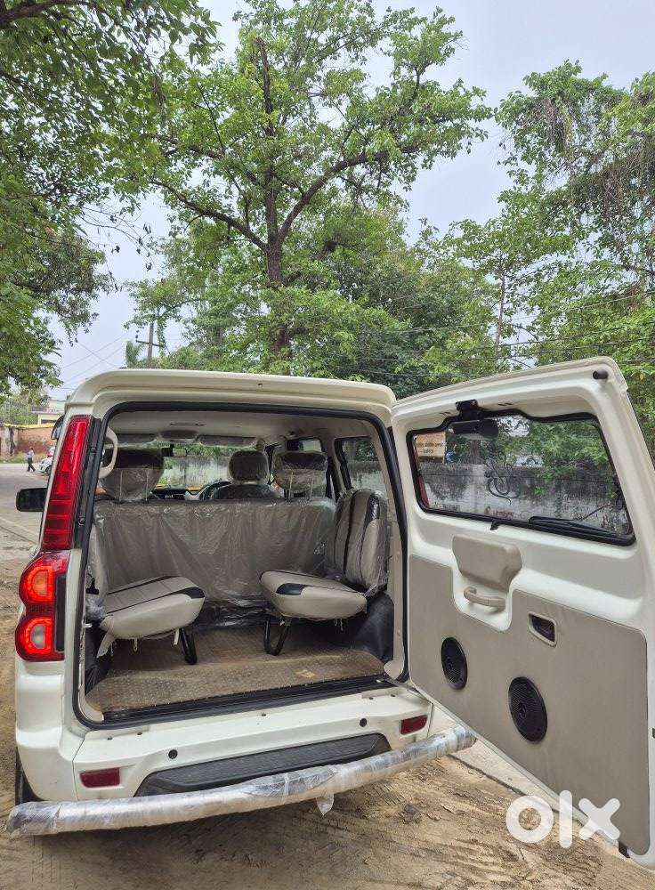 Mahindra Scorpio Classic 2.2 S 11 Mt 7 Str, 2021, Diesel