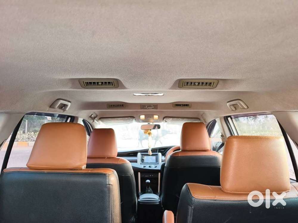 Toyota Innova Crysta 2.4 G Mt 8s, 2018, Diesel