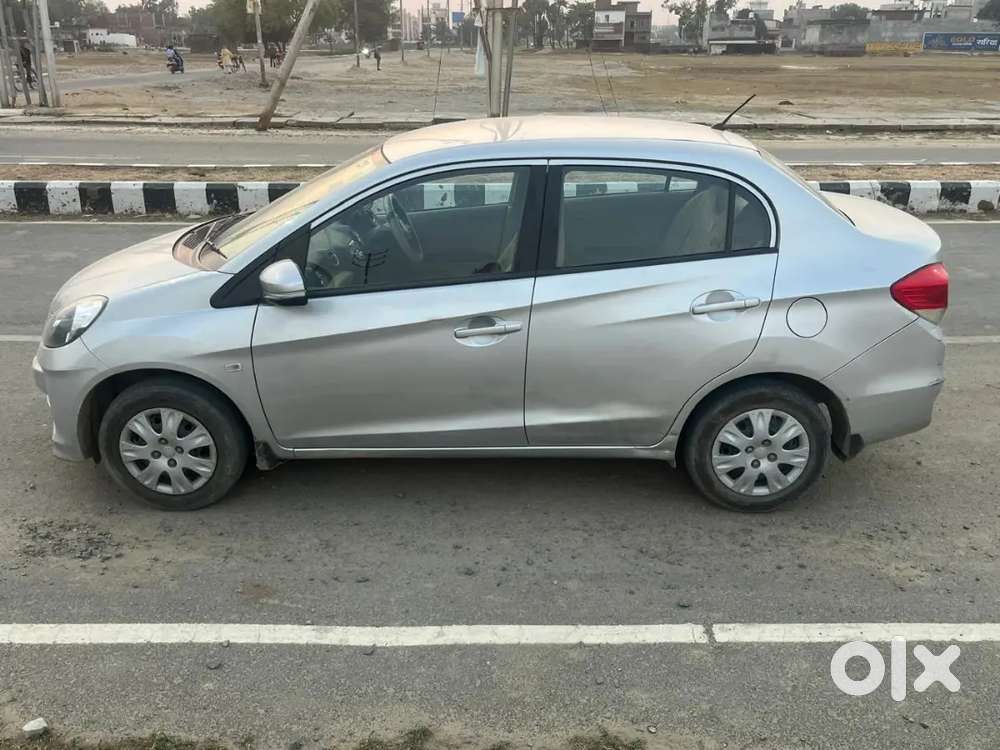 Honda Amaze 2016