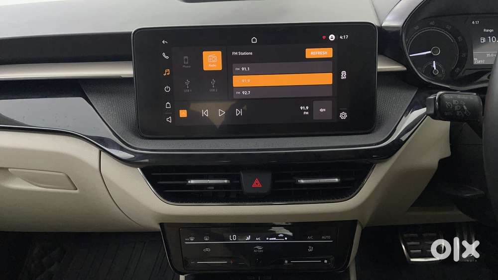 Skoda Slavia Ambition 1.0l Tsi At, 2024, Petrol