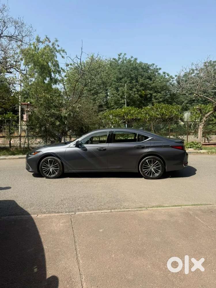 Lexus Es, 2023, Petrol