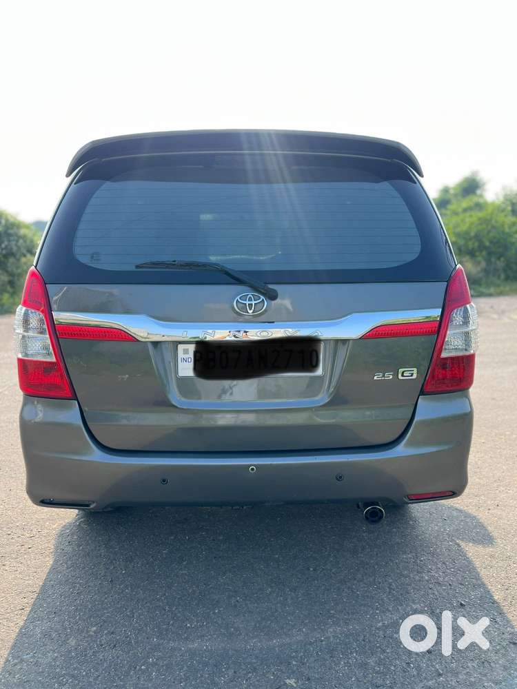Toyota Innova 2.5 G (diesel) 7 Seater Bs Iv, 2013, Diesel