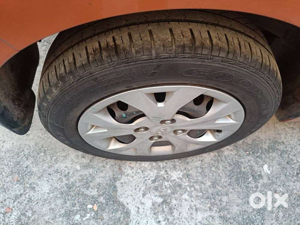 Hyundai Grand I10 [2013-2017] 1.2 Kappa Vtvt Sportz, 2016, Petrol