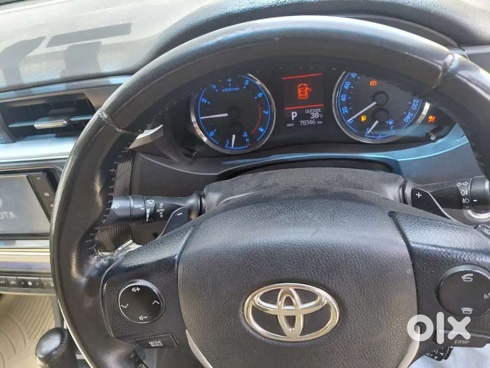 Toyota Corolla Altis 2015 Petrol