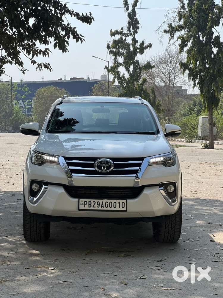 Toyota Fortuner 4x2 At 2.8 Diesel, 2017, Diesel