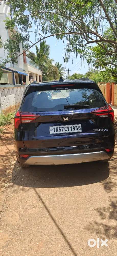 Mahindra Xuv700 2023 Diesel 27500 Km Driven