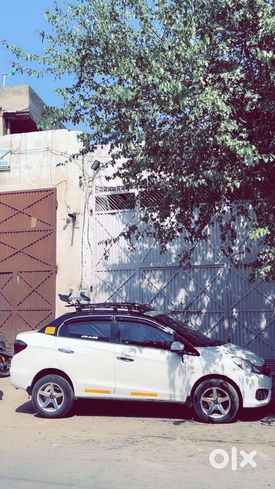 Honda Amaze 2016 Diesel Well Maintained