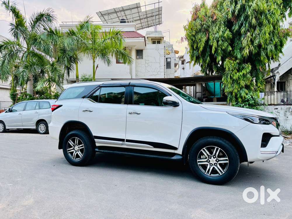 Toyota Fortuner 4x2 Mt 2.8 Diesel, 2023, Diesel