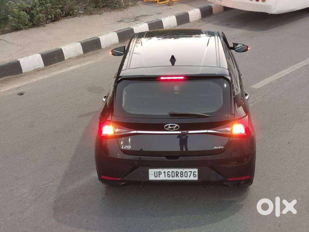Hyundai New I20 1.2 Asta Mt, 2023, Petrol