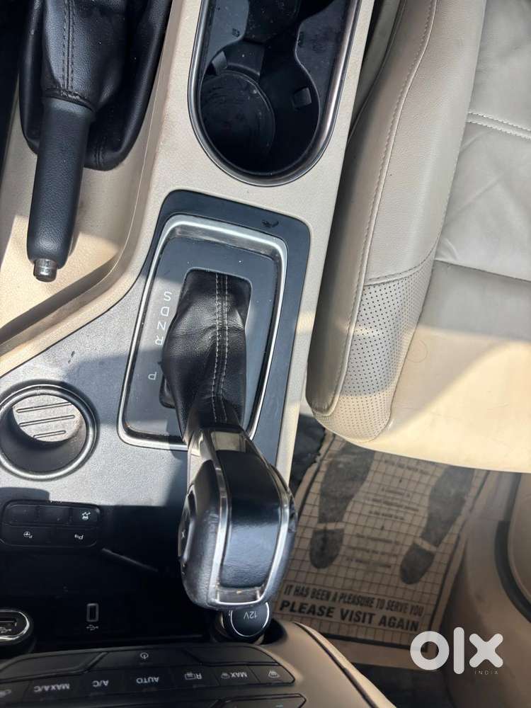 Ford Endeavour Titanium 4x2, 2021, Diesel