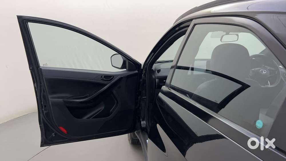 Tata Nexon 1.2 Revotron Xz Plus (l) Dark Edition, 2021, Petrol