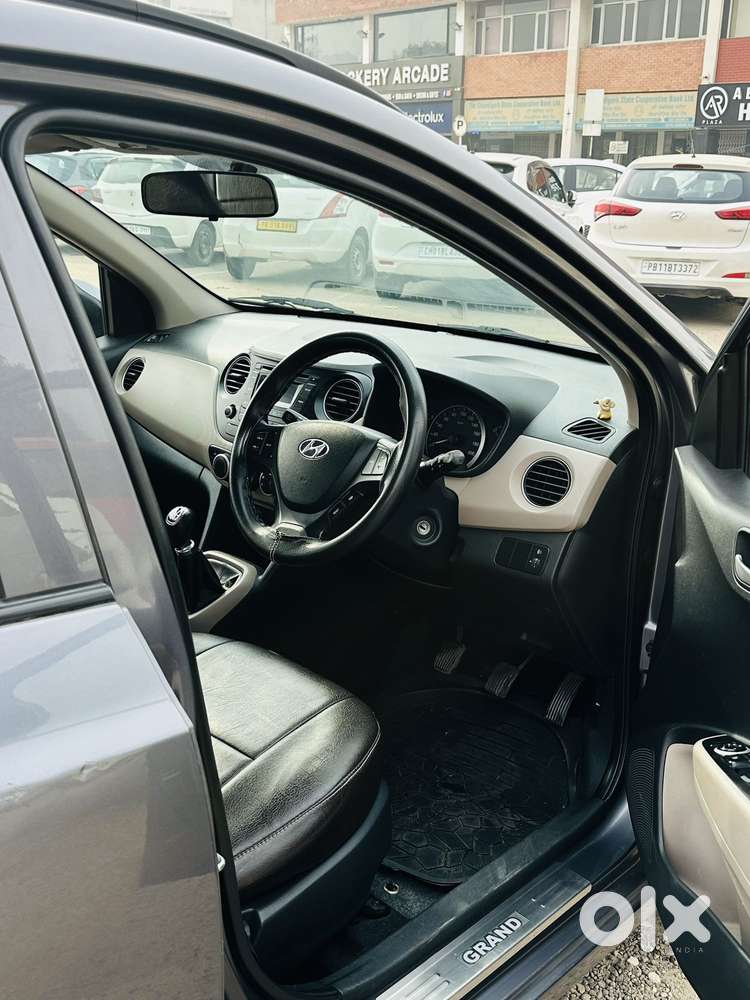 Hyundai Grand I10 Sportz(o) 1.2 Mt, 2015, Petrol