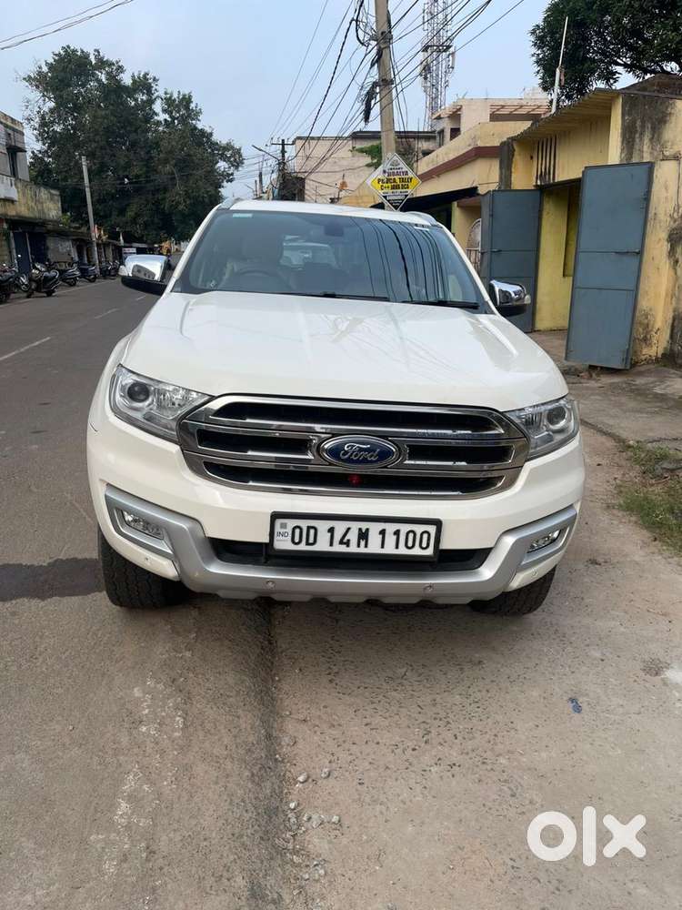 Ford Endeavour 3.2 Titanium At 4x4, 2017, Diesel